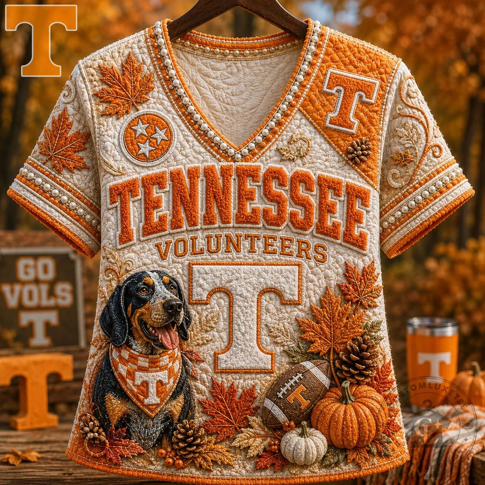 Tennessee Volunteers Fall Season Quilted Pattern V-Neck T-Shirt