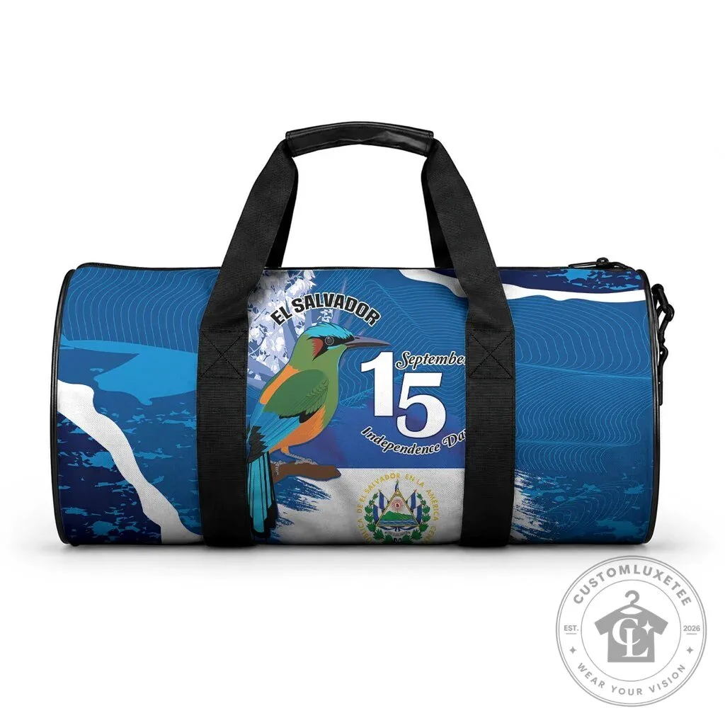 El Salvador Independence Day Turquoise-Browed Motmot Bird Duffle Bag